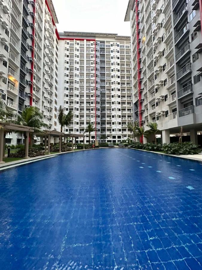 2 BR Fully Furnished Condo in Parañaque with Pool and Parking - Bloom Unit 1133 - Chambres d'hôtes Manille