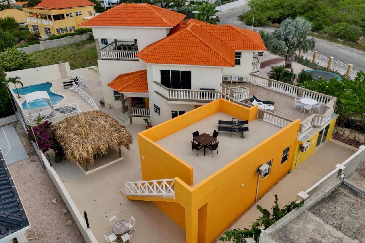 WaraWara Mini resort - B&B Jan Thiel