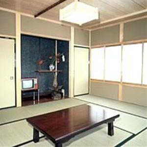 Japanese-Style Twin Room