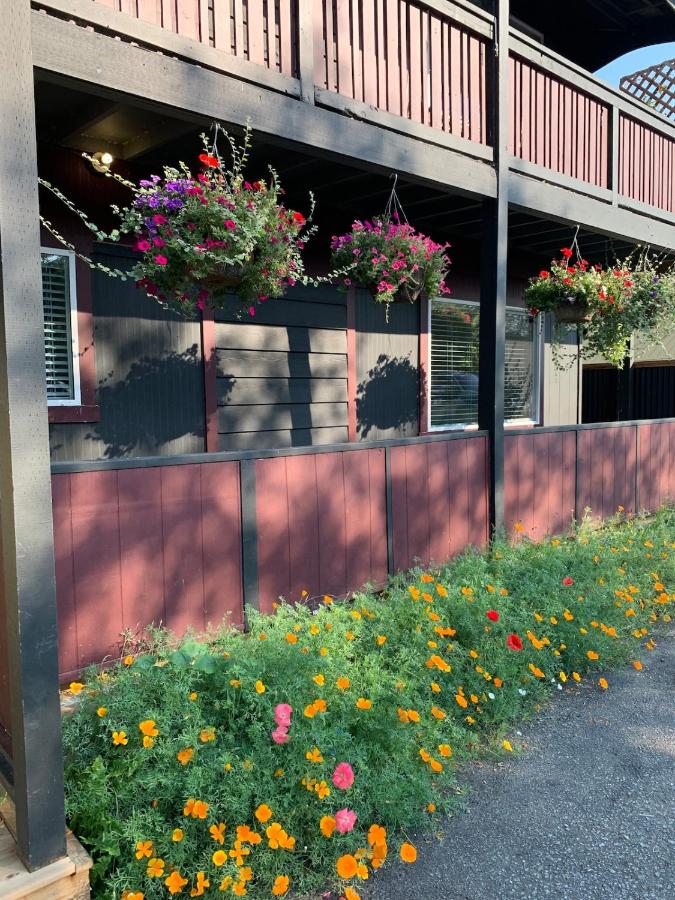 Hidden JEM - Your Home Away From Home - Ferienwohnung Coal Harbour
