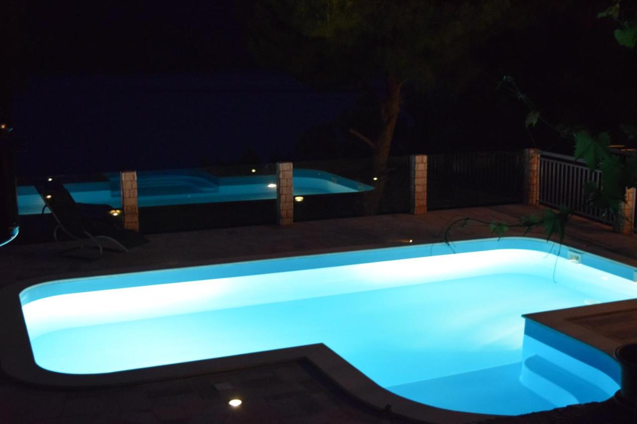 Villa con Piscina Privata 