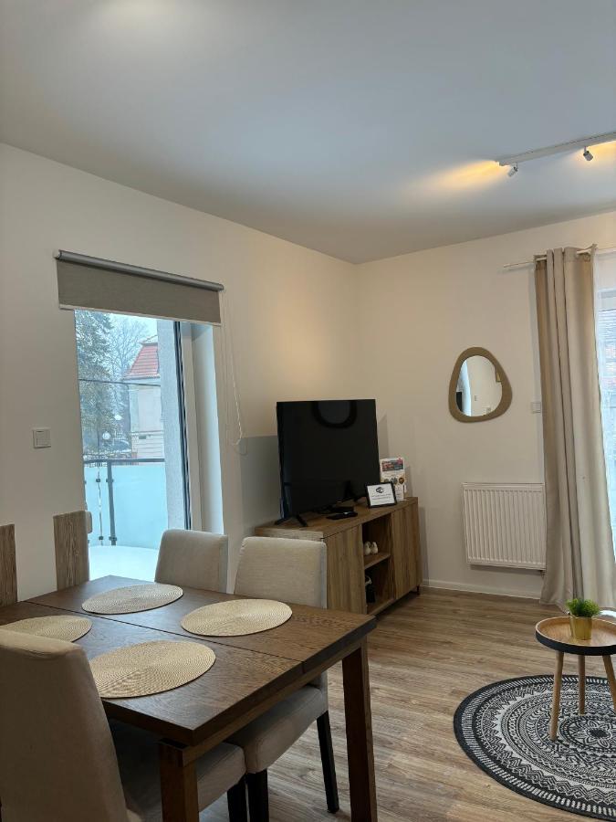 Apartament Grafitowy - Ferienwohnung Bad Kudowa