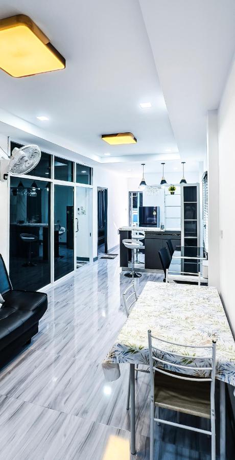 Villa con 2 Camere da Letto