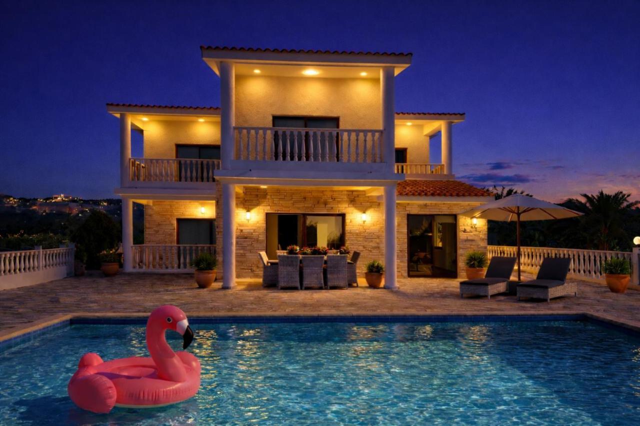 Villa Marianna I - Spacious Sea View Villa with Private Pool - Sea Caves - B&B Pégeia
