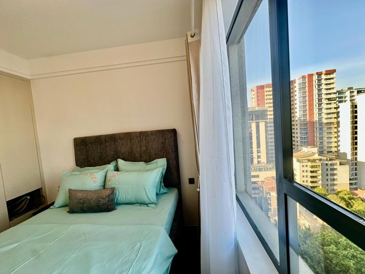 Meteor Garden Kilimani Private Apartment - Chambres d'hôtes Nairobi