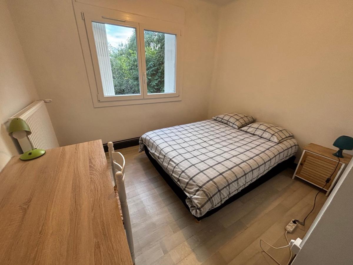 Double Room with Shared Bathroom