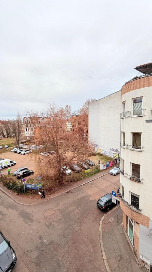 Elephant's Nest - Zentrale Wohnung - Netflix - nahe Hbf & Markt - B&B Halle