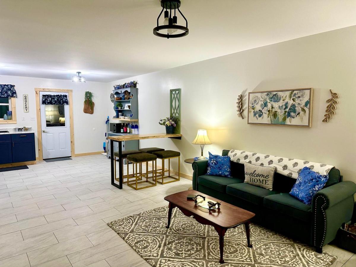 Kentucky Bay Unit 2 - B&B Smithfield