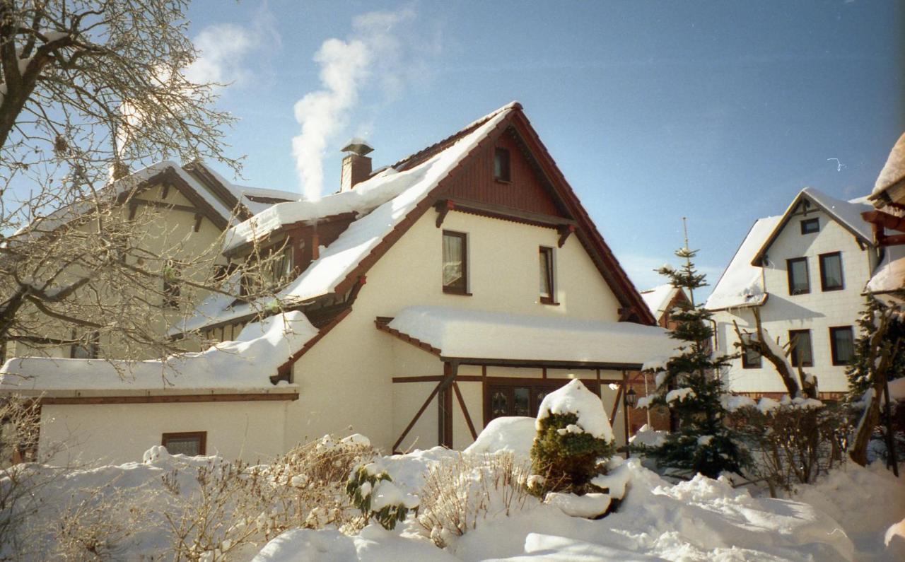 Ferienhaus Gusti - perfekt für Ihren Urlaub im Thüringer Wald - Ferienwohnung Zella-Mehlis