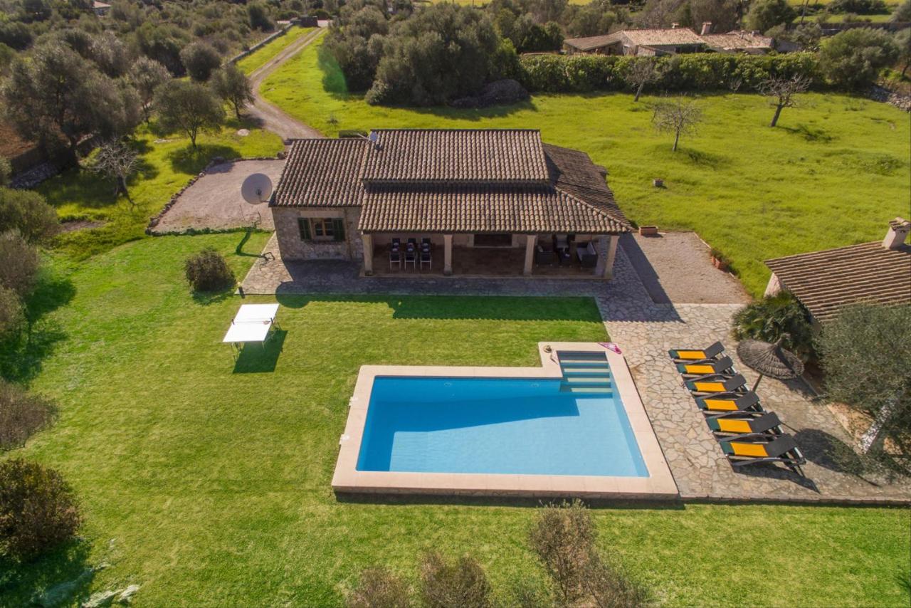 Villa Figueres recién amueblada con piscina privada - B&B Port de Pollença