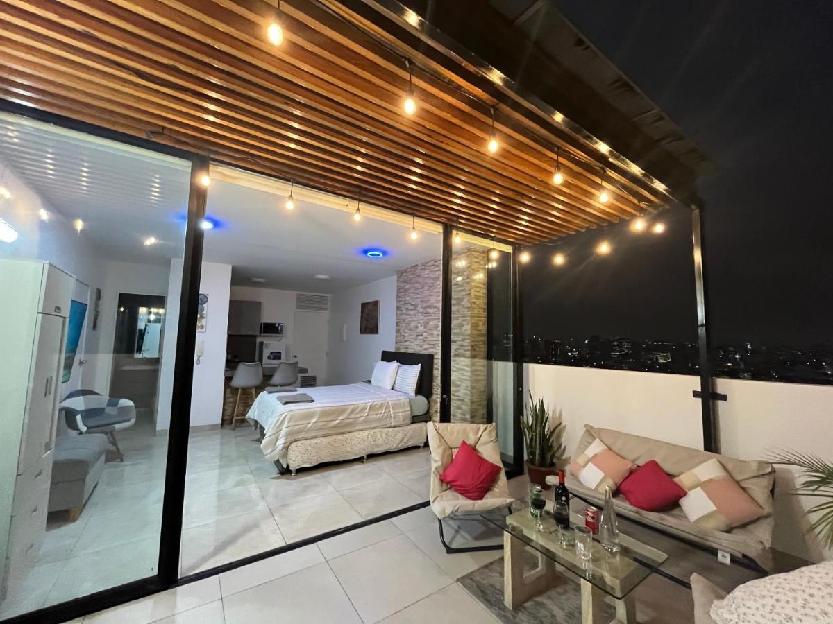 Albano Penthouse íntimo piscina y vista al mar - Chambres d’hôtes Lima