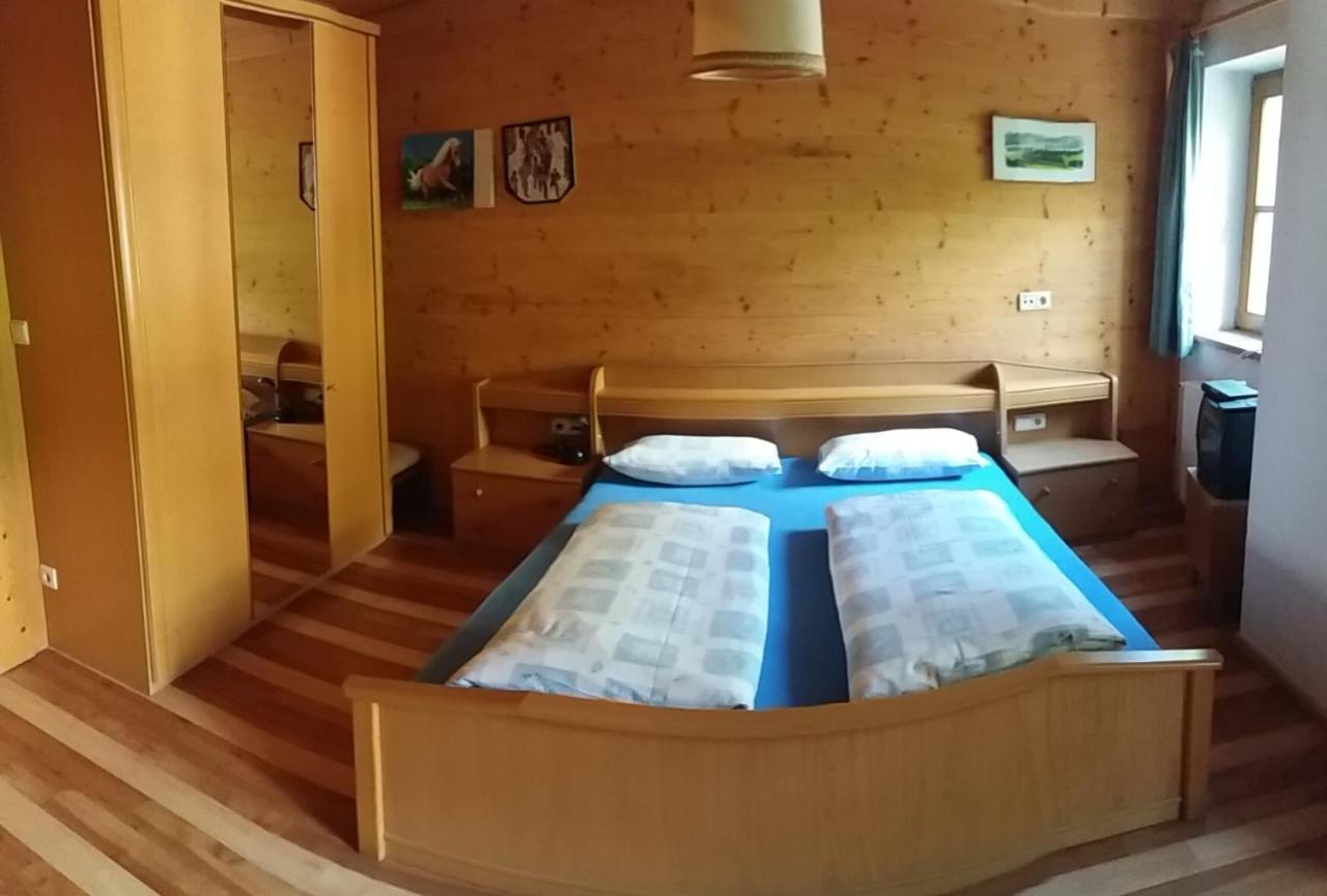 Familienzimmer mit Balkon