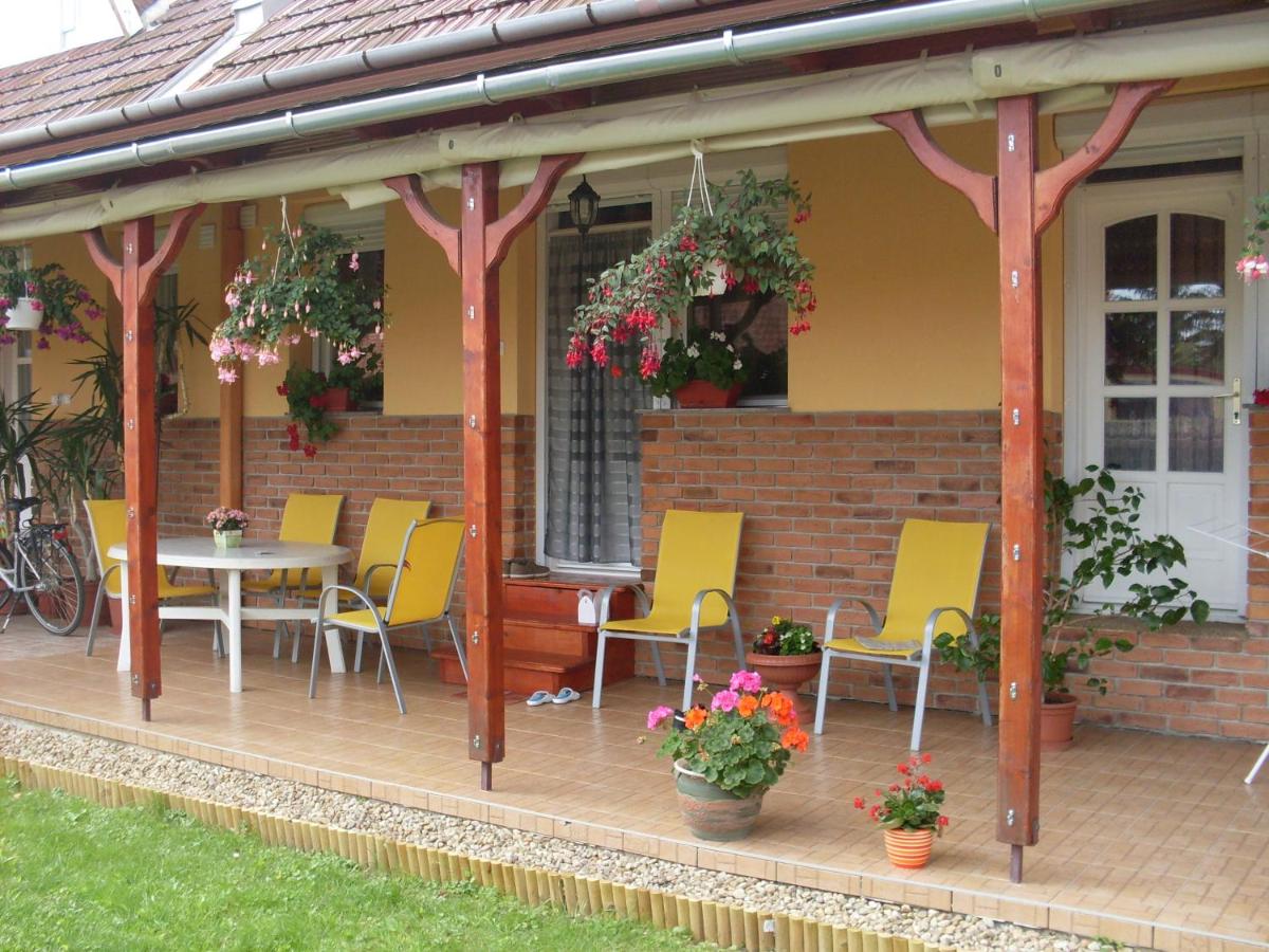 Boglárka Apartman - B&B Gyula