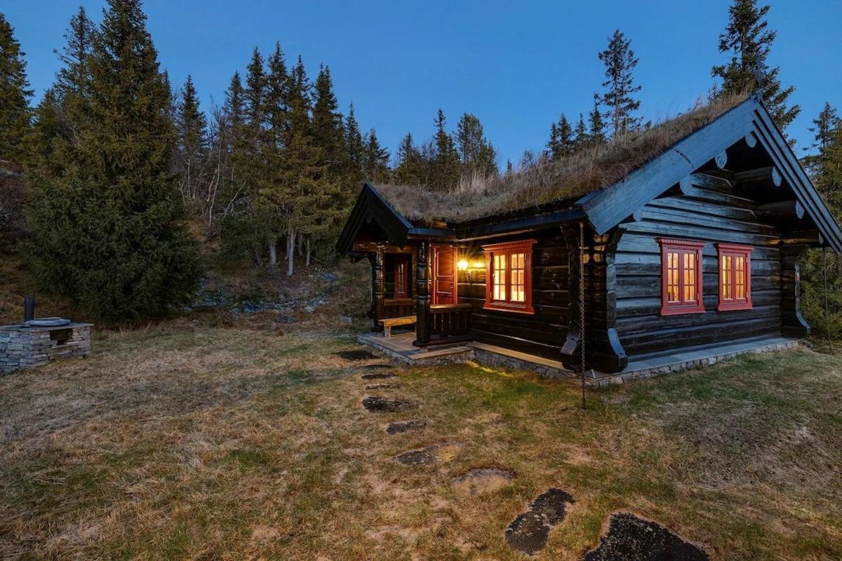 Log cabin in Valdres Fireplace Sauna 1000 m above sea level - Chambres d'hôtes Aurdal