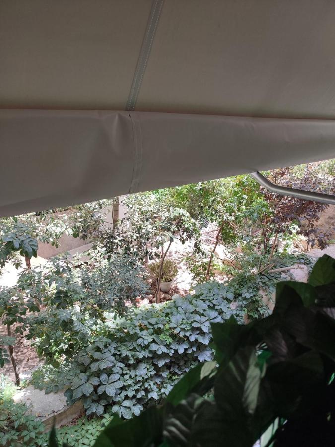 By the wave luxurious studios - Bed and Breakfast Piraeus