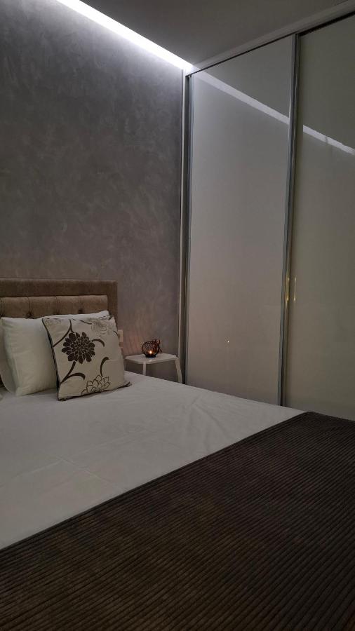 Beni 's apartments" - B&B Sarandë