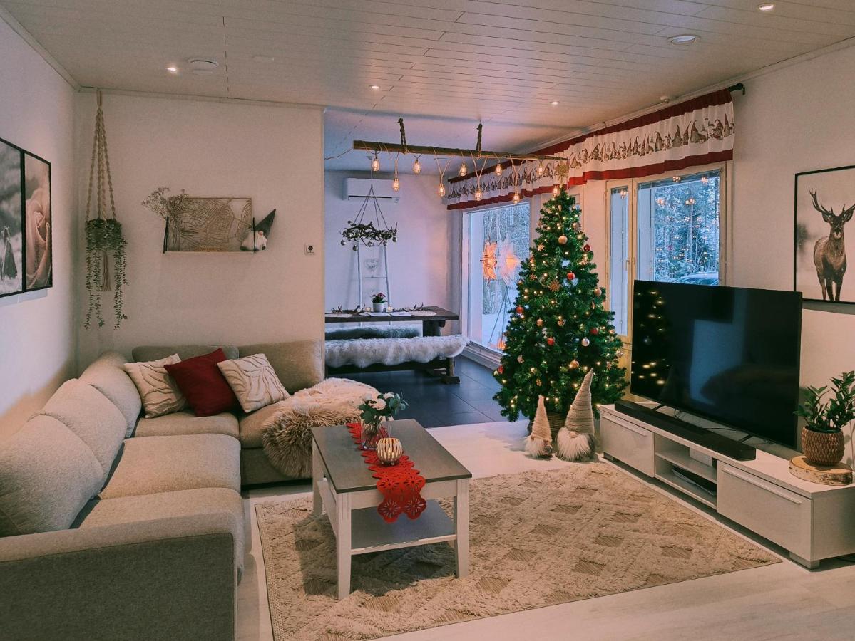 Villa Korento - Private Stay With Sauna & Lappish-style Grill Hut - B&B Rovaniemi