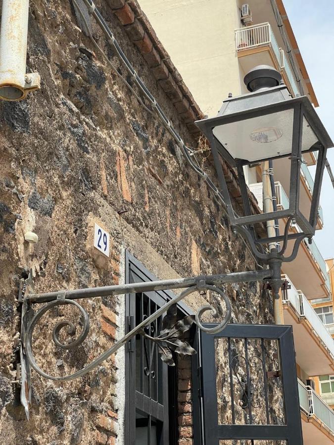 Independent Apartment in the Center of Catania - Chambres d'hôtes Catane
