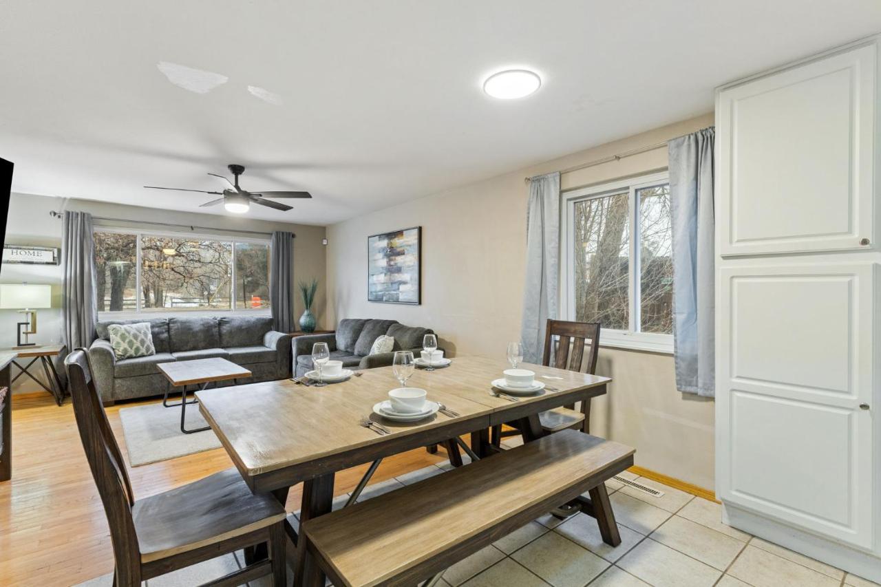 Pet Friendly near Garden of the Gods AF Academy - Chambres d'hôtes Colorado Springs