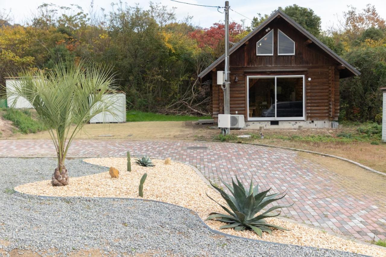 瀬戸内の離島に泊まる一棟貸しコテージ unodo rocozen 焚き火, BBQ, キッチン 最大6名 - Ferienwohnung Mihara