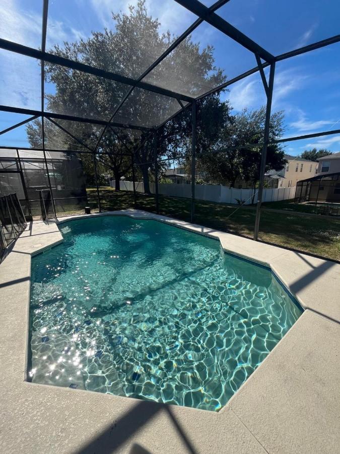 Enchanted getaway near Disney, 20 min from parks - B&B Davenport