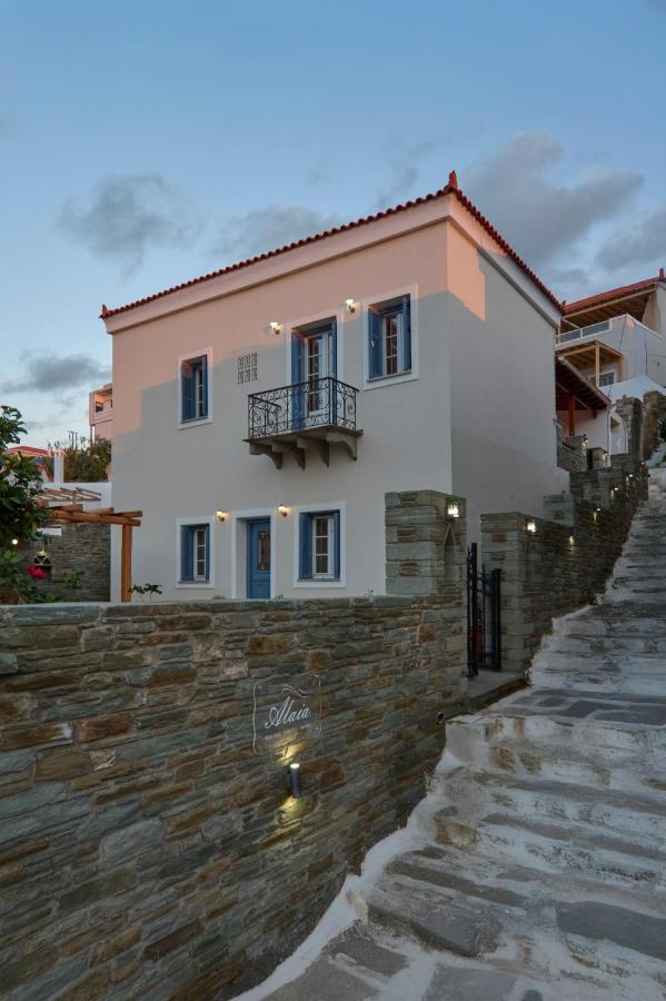Alaia Boutique houses - B&B Batsíon