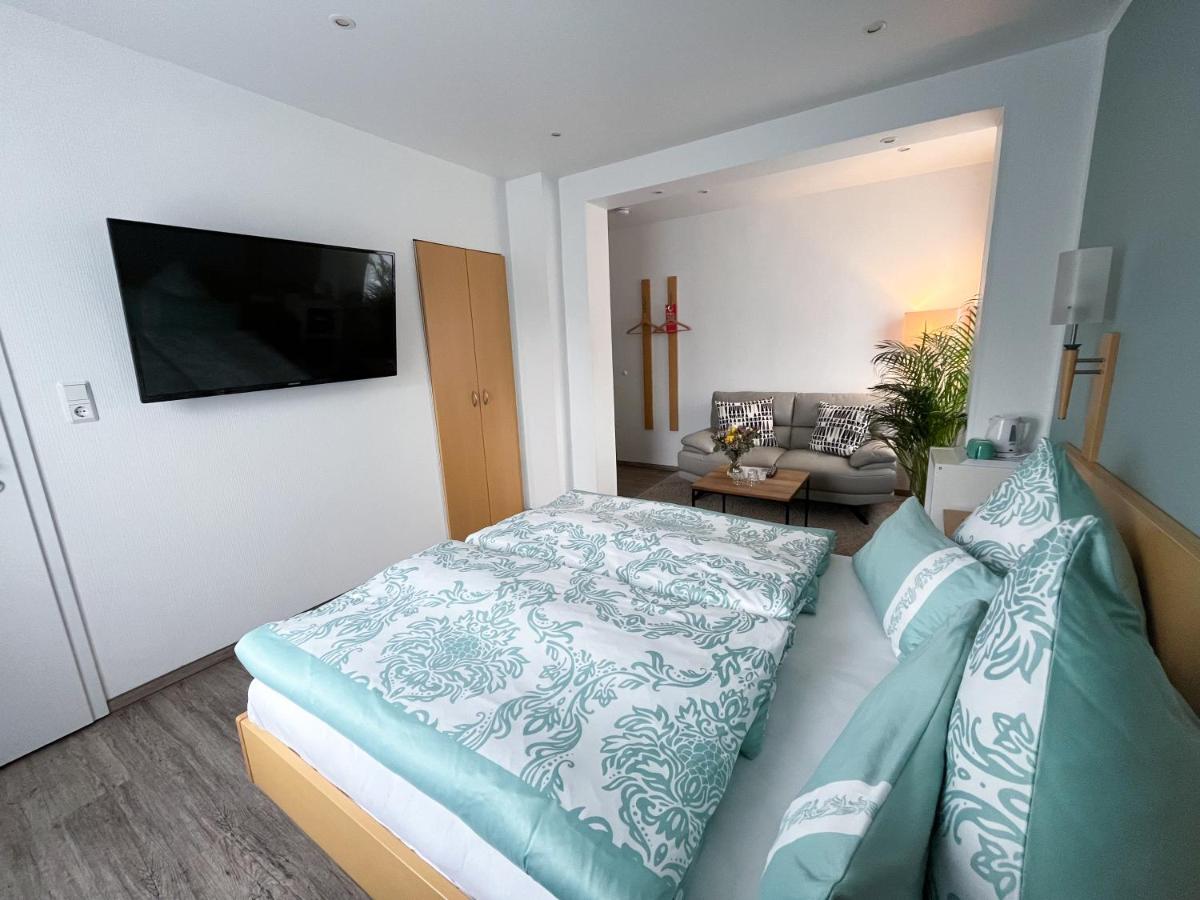 Doppelzimmer mit Gartenblick