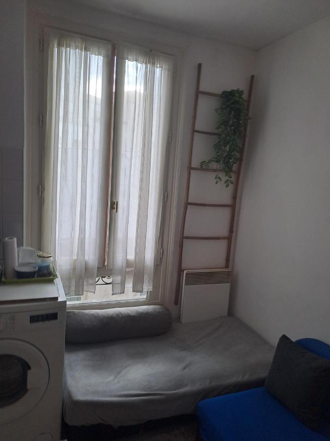 Appartement 2 pieces 27 m2 paris 19 crimée - B&B París