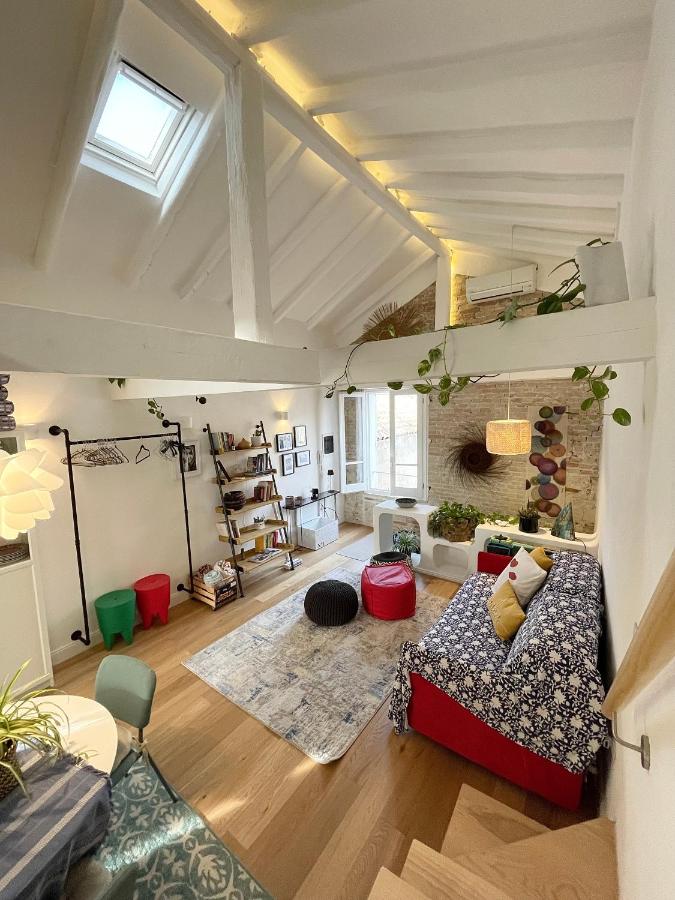 Luxury loft centro storico - B&B Cagliari