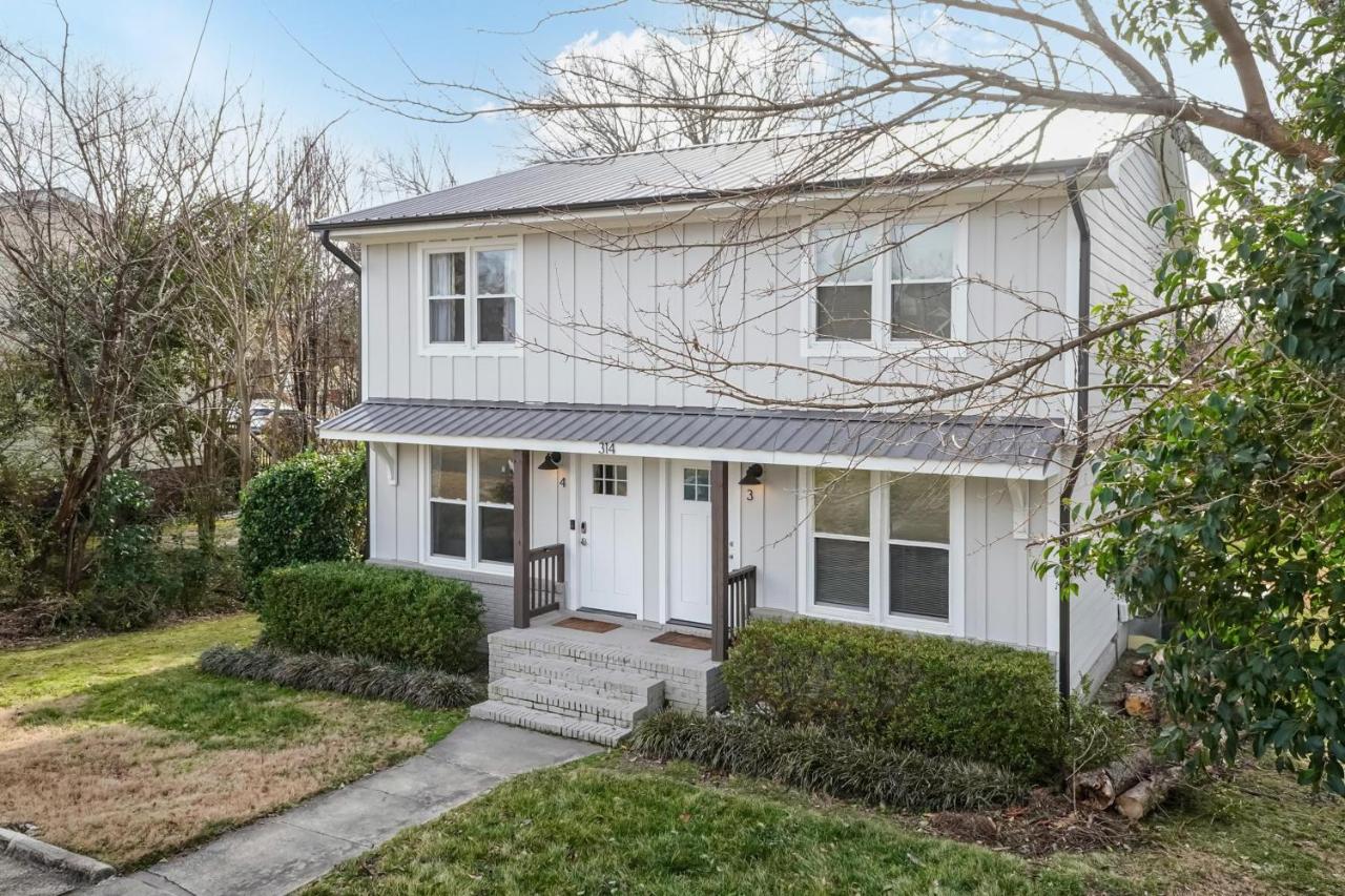 Private, Updated Townhouse in DT Apex - Chambres d’hôtes Apex