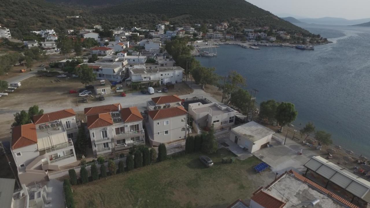 Korali - B&B Almyropótamos