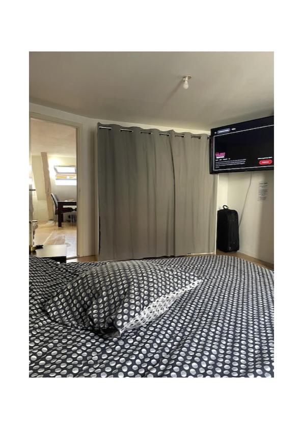 la pause en ville - Bed and Breakfast Besançon