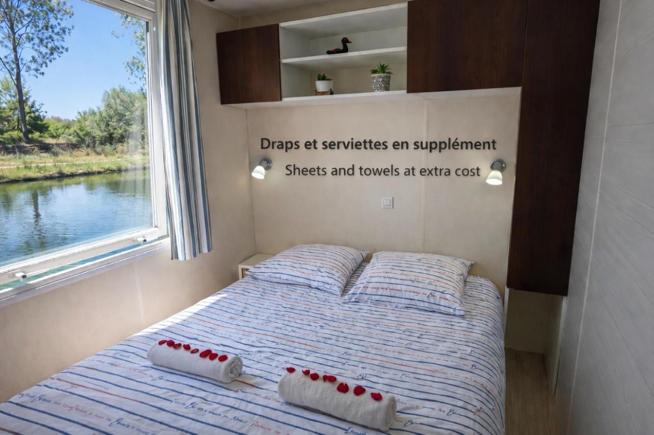 Cottage flottant Premium terrasse Jacuzzi privé en supplément près de Dijon - Ferienwohnung Ouges