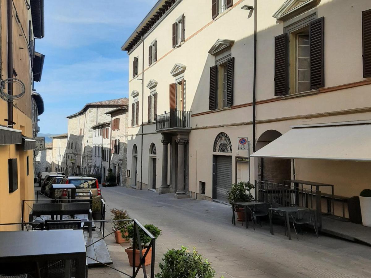 Il Cortile delle magnolie - B&B Gubbio