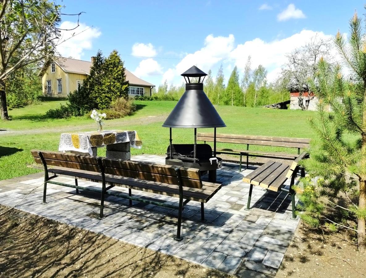 Upea miljöö Saimaalla, tilava talo ja saunamökki - B&B Joensuu