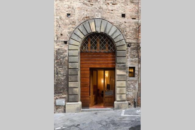 Rinidia - Siena Centro - B&B Siena