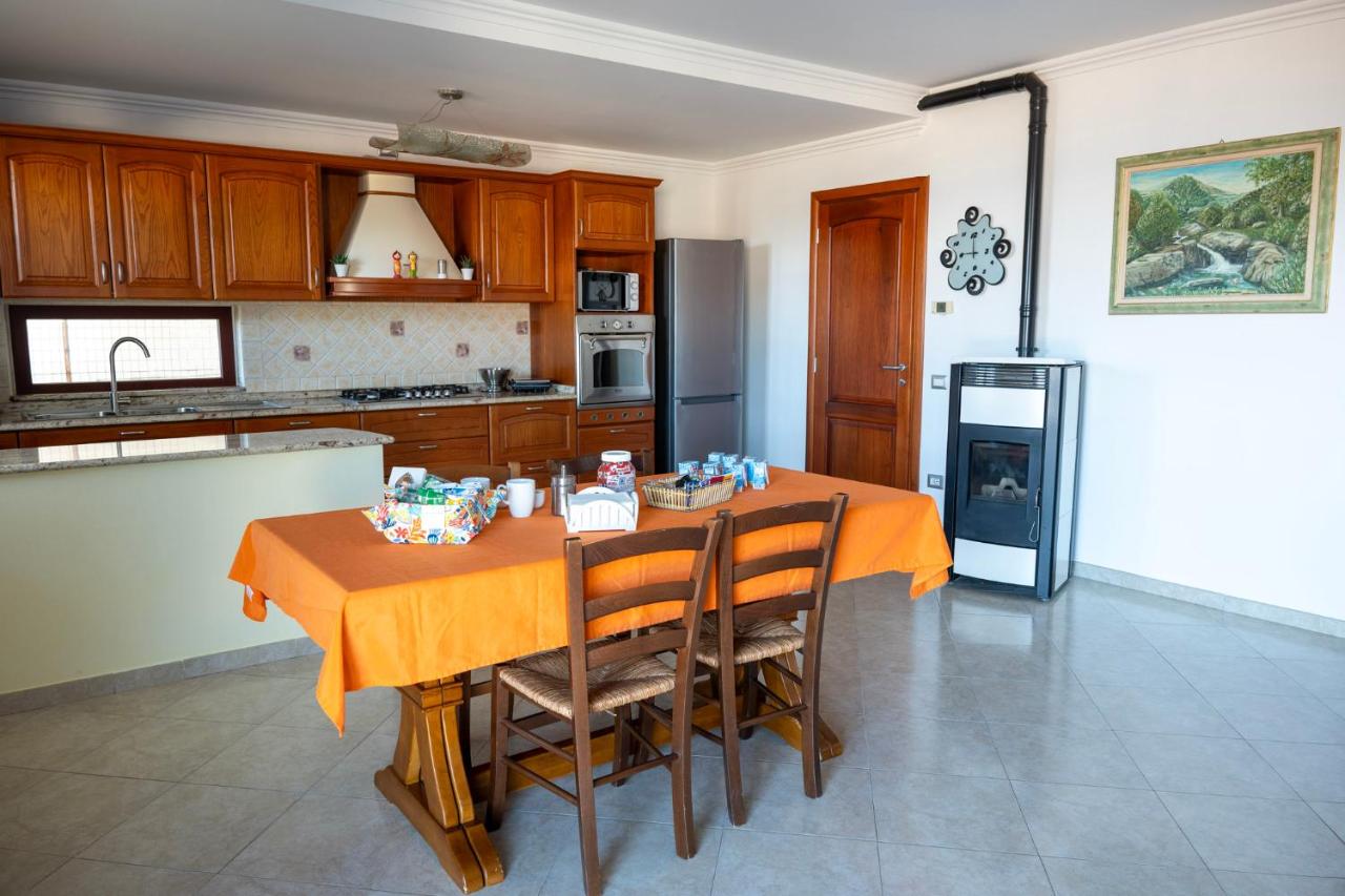 House Gennauara - B&B Lanusei