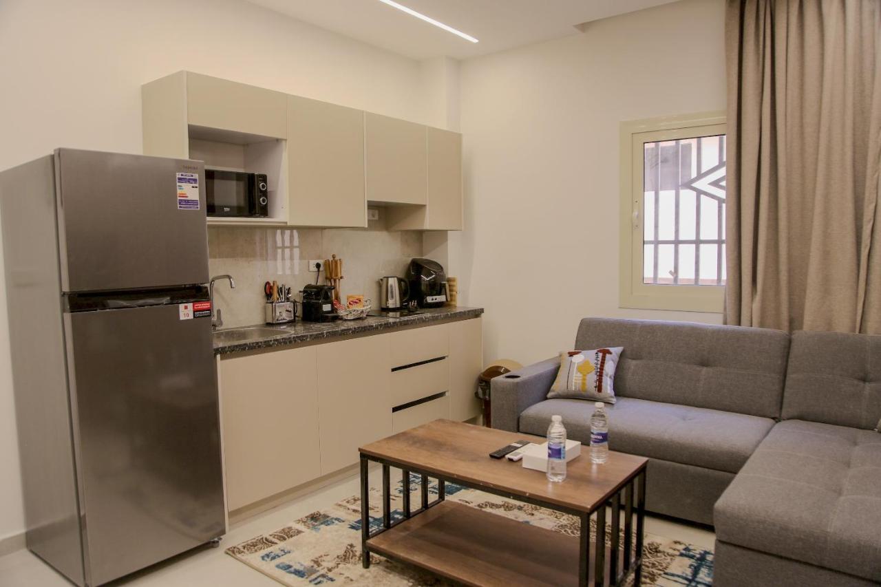 833 . Modern 1BR Apartment Near AUC - Bed and Breakfast Caïro
