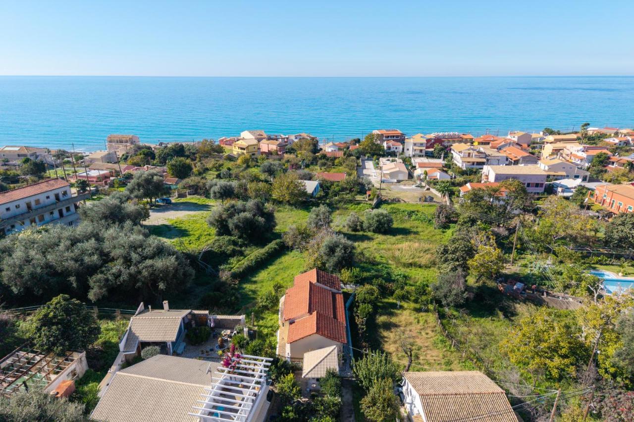 Olga Apartments - 5 minutes away from the beach - B&B Agios Górdios