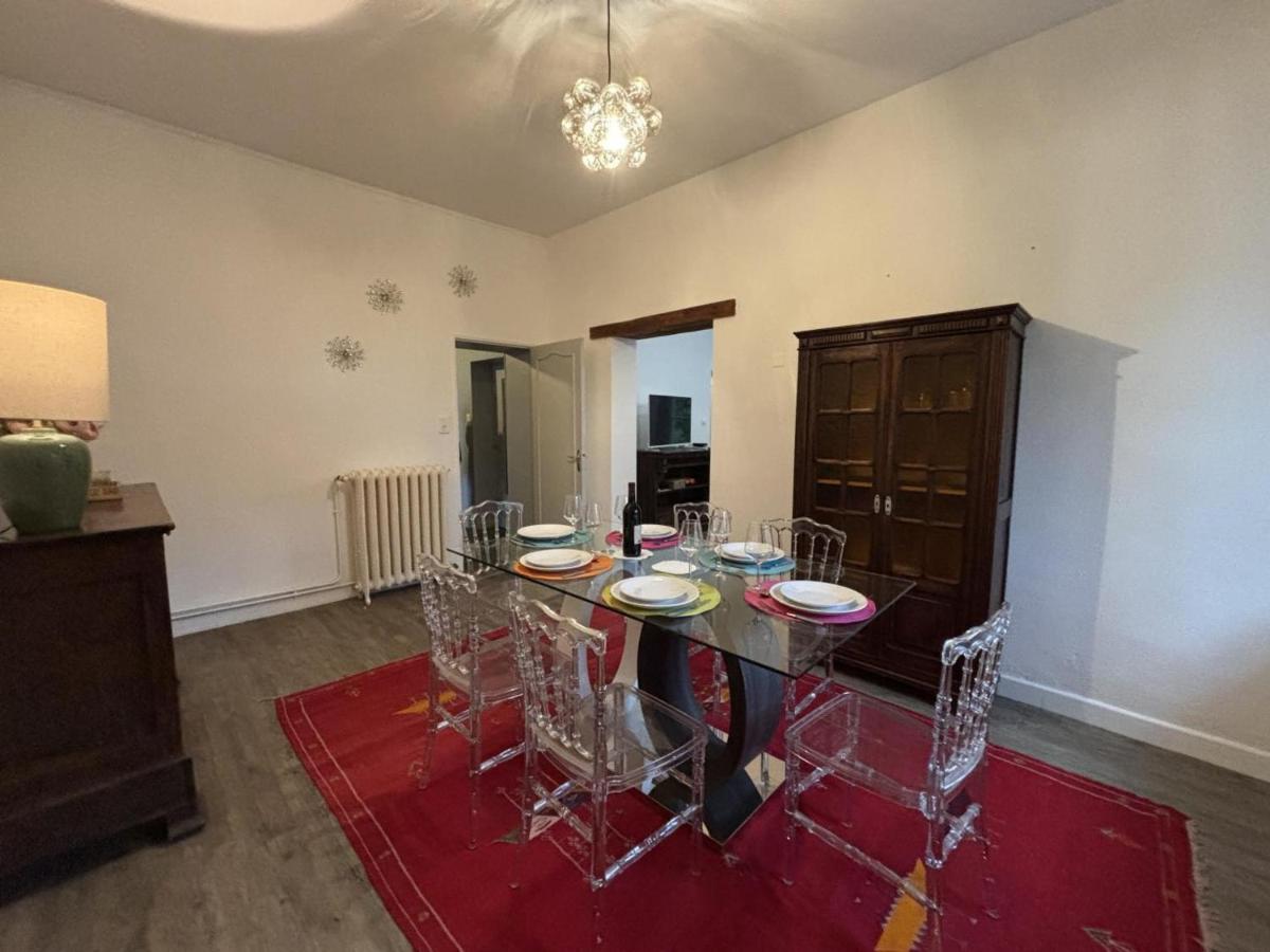 Gîte apaisant avec SPA, jardin et étang, animaux acceptés pour 6 personnes - Chambres d'hôtes Bézenet