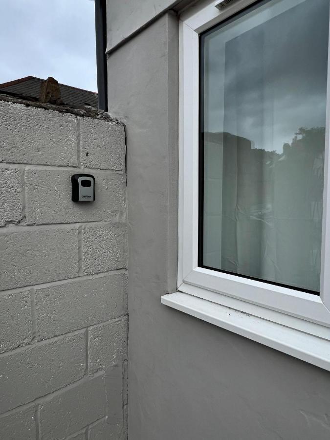 Executive King Studio - B&B Cardiff