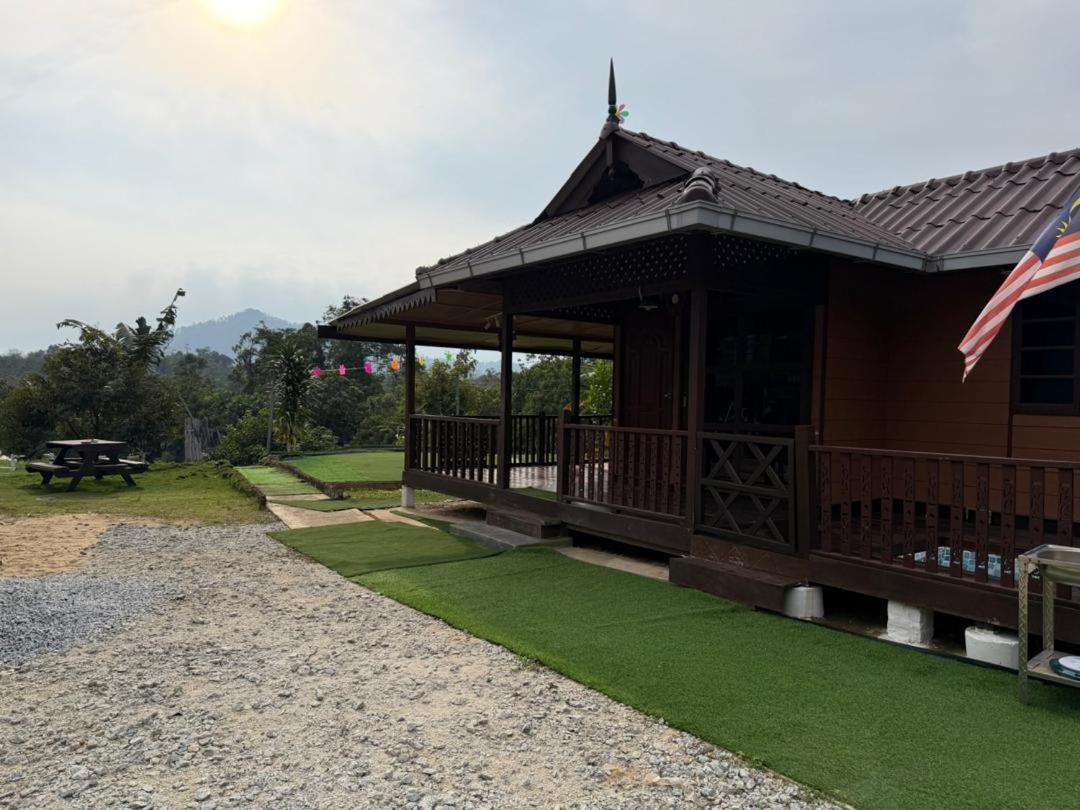 Par 2 Village - B&B Kampung Pengkalan Merbau