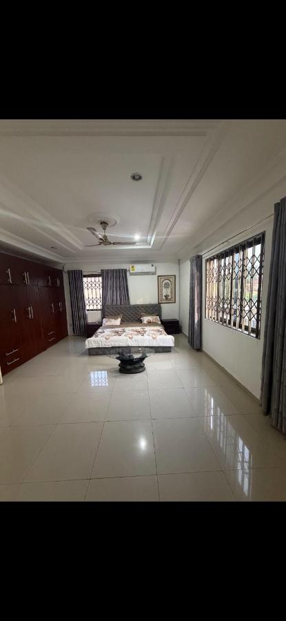 Lebon Paradise - Ferienwohnung Accra