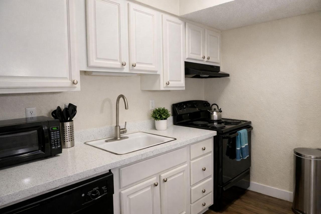 King Bed * Down Town * Comfortable Studio Apt. - Chambres d’hôtes Salt Lake City