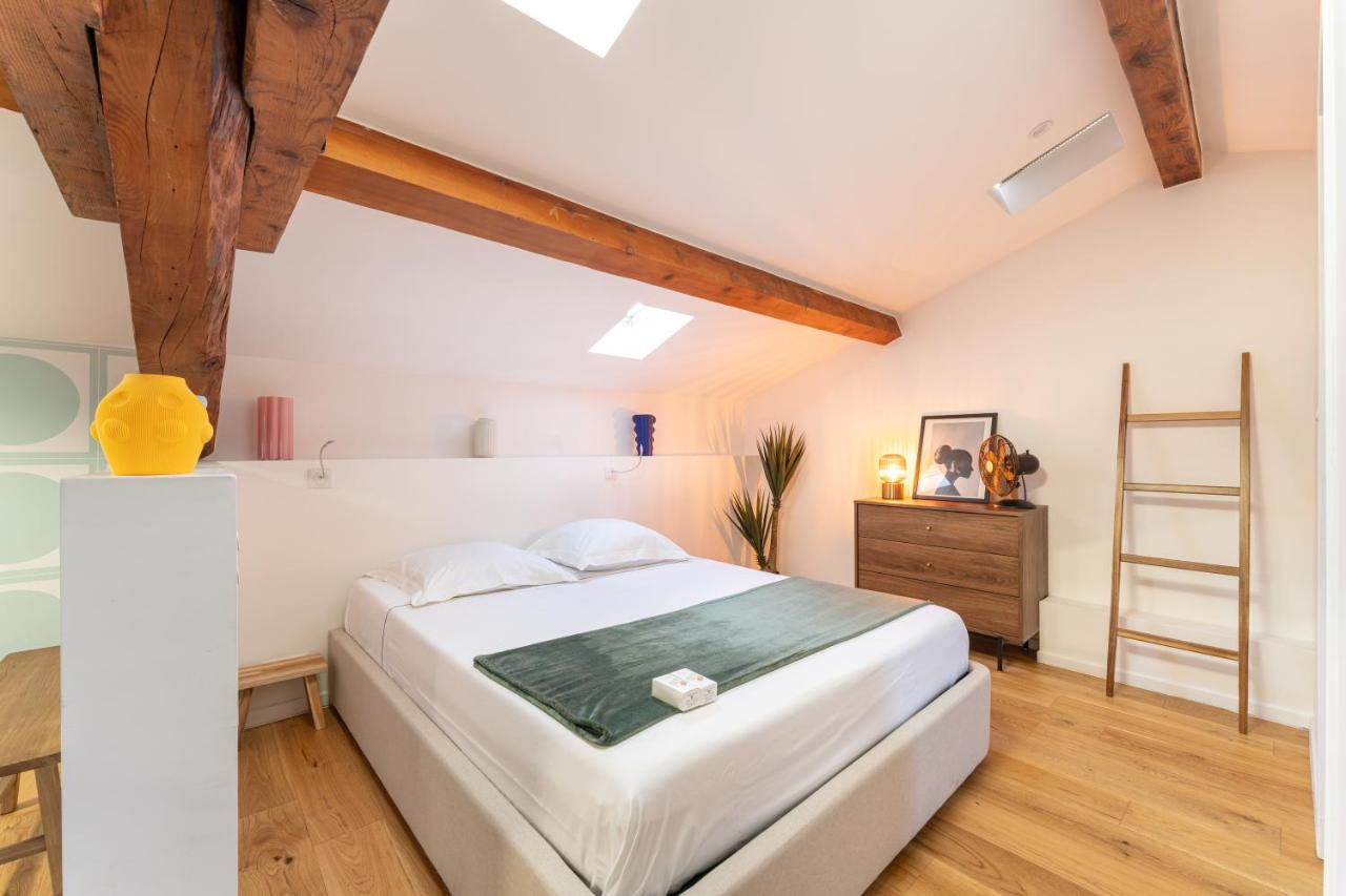 Design & Cozy, 10 meters from Cours Mirabeau, AC - Bed and Breakfast Aix-en-Provence