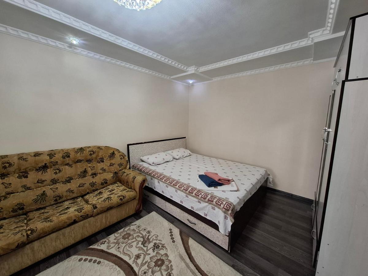 1 комнатная квартира в центре города - Bed and Breakfast Bisjkek