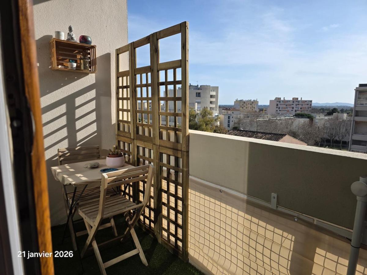 Beautiful air-conditioned apartment with balcony - B&B Hyères