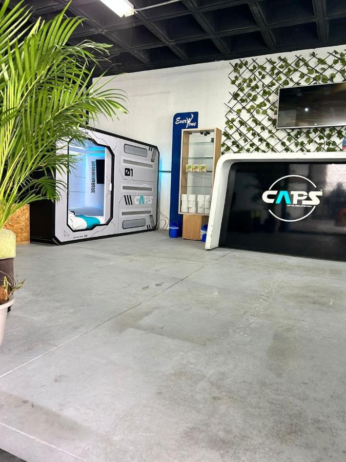 Hotel Capsula CAPS Ecuador Quito