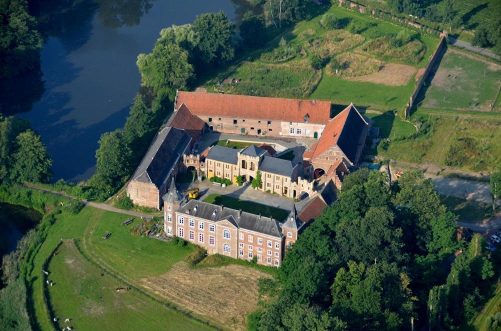 Kasteel Nieuwenhoven - B&B
