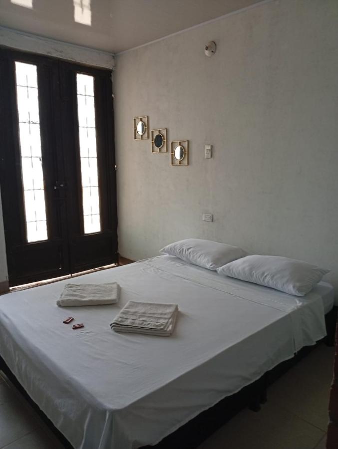 CASA HOTEL EL PRADo - B&B Mesetas